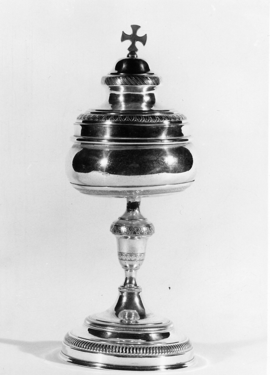 pisside, opera isolata - bottega astigiana (primo quarto sec. XX)