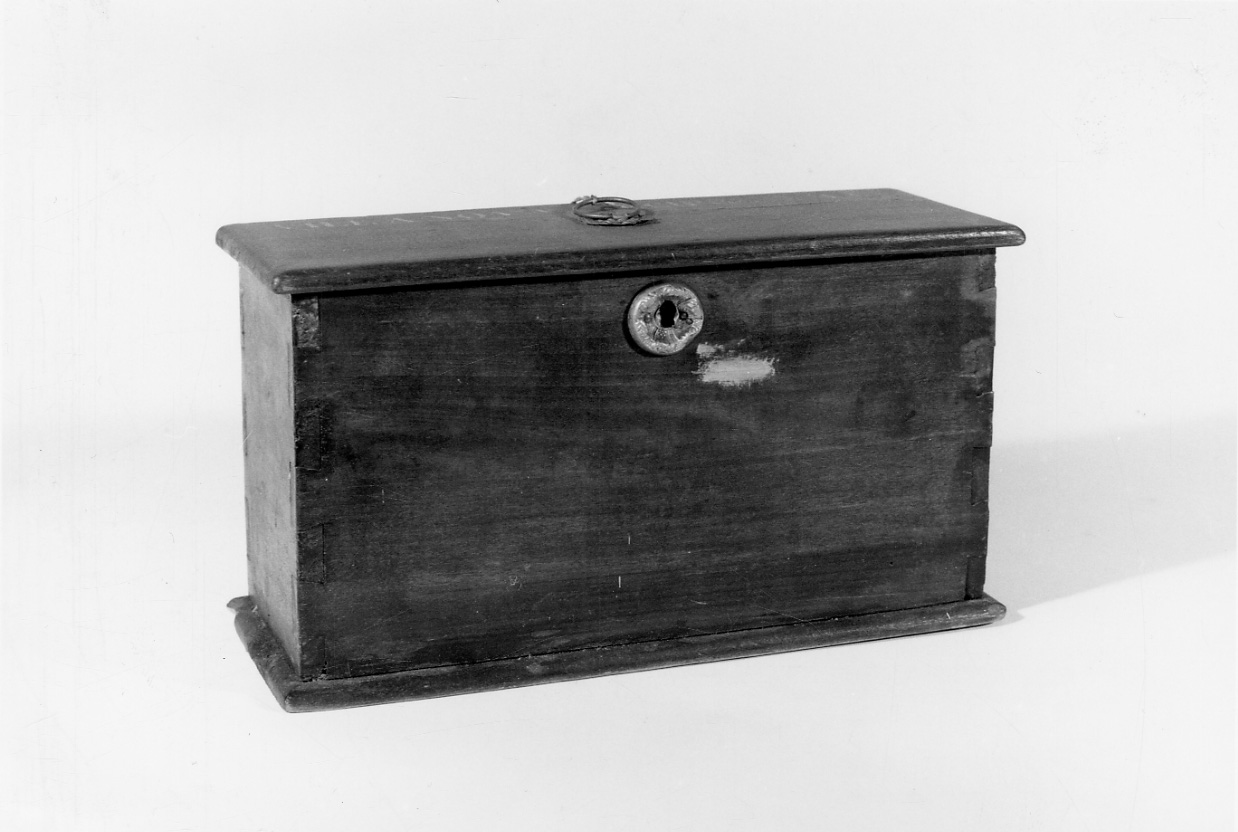 cassetta, opera isolata - bottega astigiana (seconda metà sec. XIX)