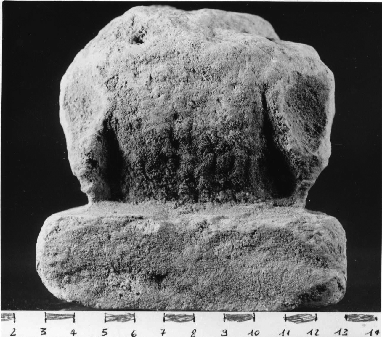 mensola, opera isolata - bottega piemontese (sec. XIV)