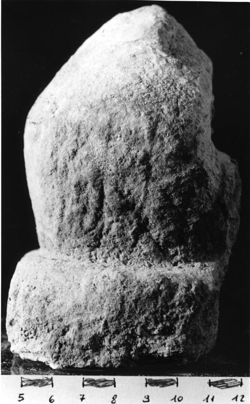 mensola, opera isolata - bottega piemontese (sec. XIV)