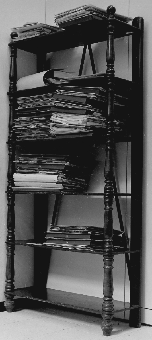 libreria, opera isolata - bottega novarese (sec. XIX)