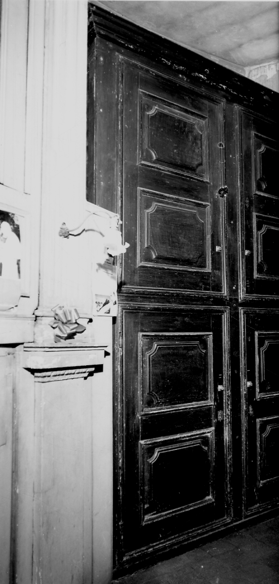 armadio - a muro, opera isolata - bottega novarese (sec. XVIII)