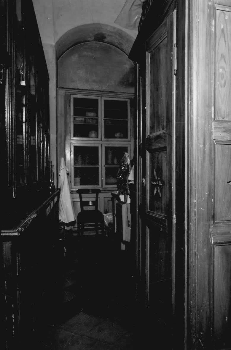 armadio, opera isolata - ambito novarese (seconda metà sec. XIX)