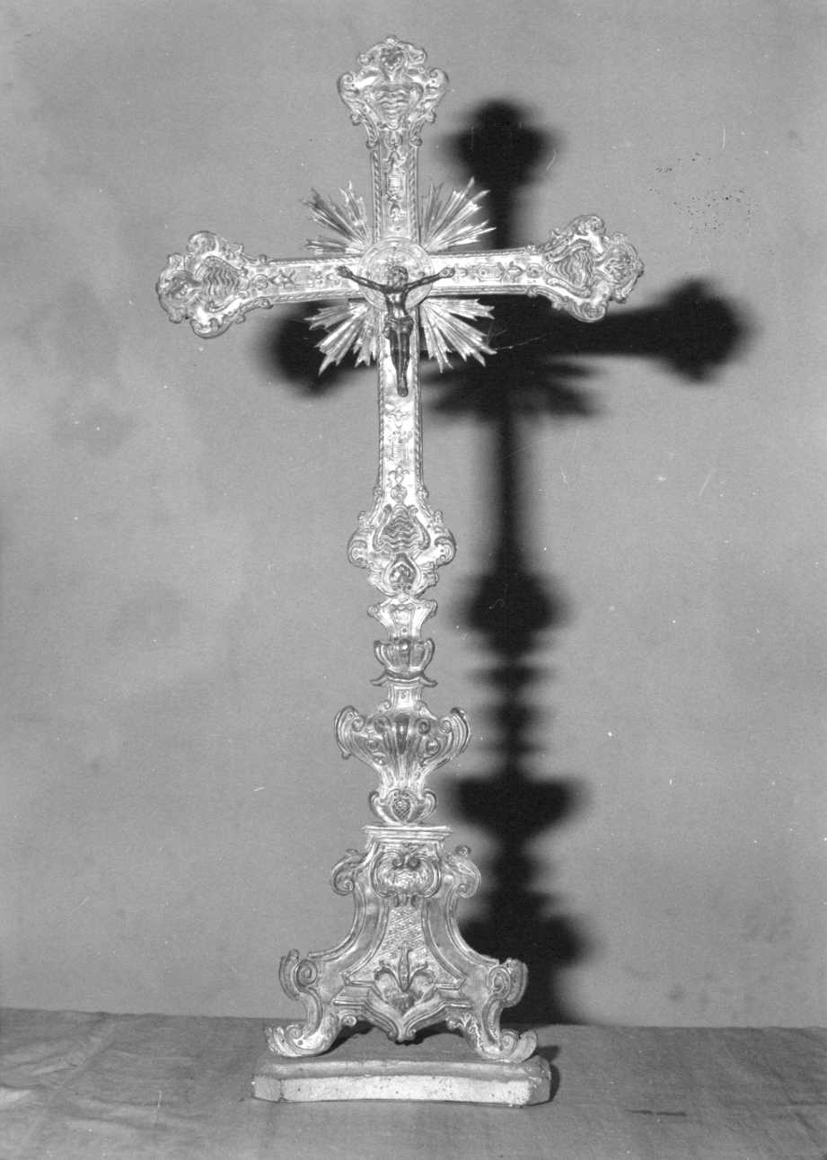 Cristo crocifisso (croce d'altare, opera isolata) - bottega lombarda (metà sec. XVIII)