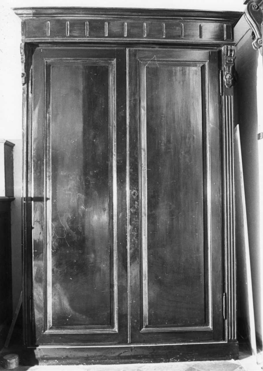armadio, opera isolata - bottega novarese (sec. XVII)