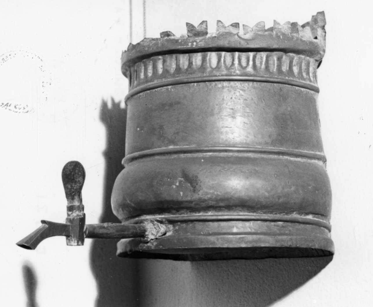 acquamanile, opera isolata - bottega novarese (fine/inizio secc. XVIII/ XIX)