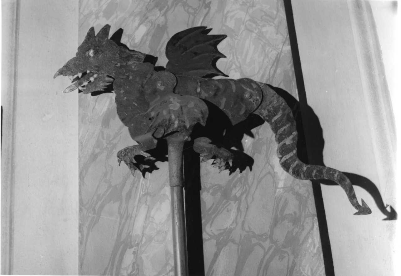 insegna, opera isolata - bottega novarese (fine/inizio secc. XIX/ XX)