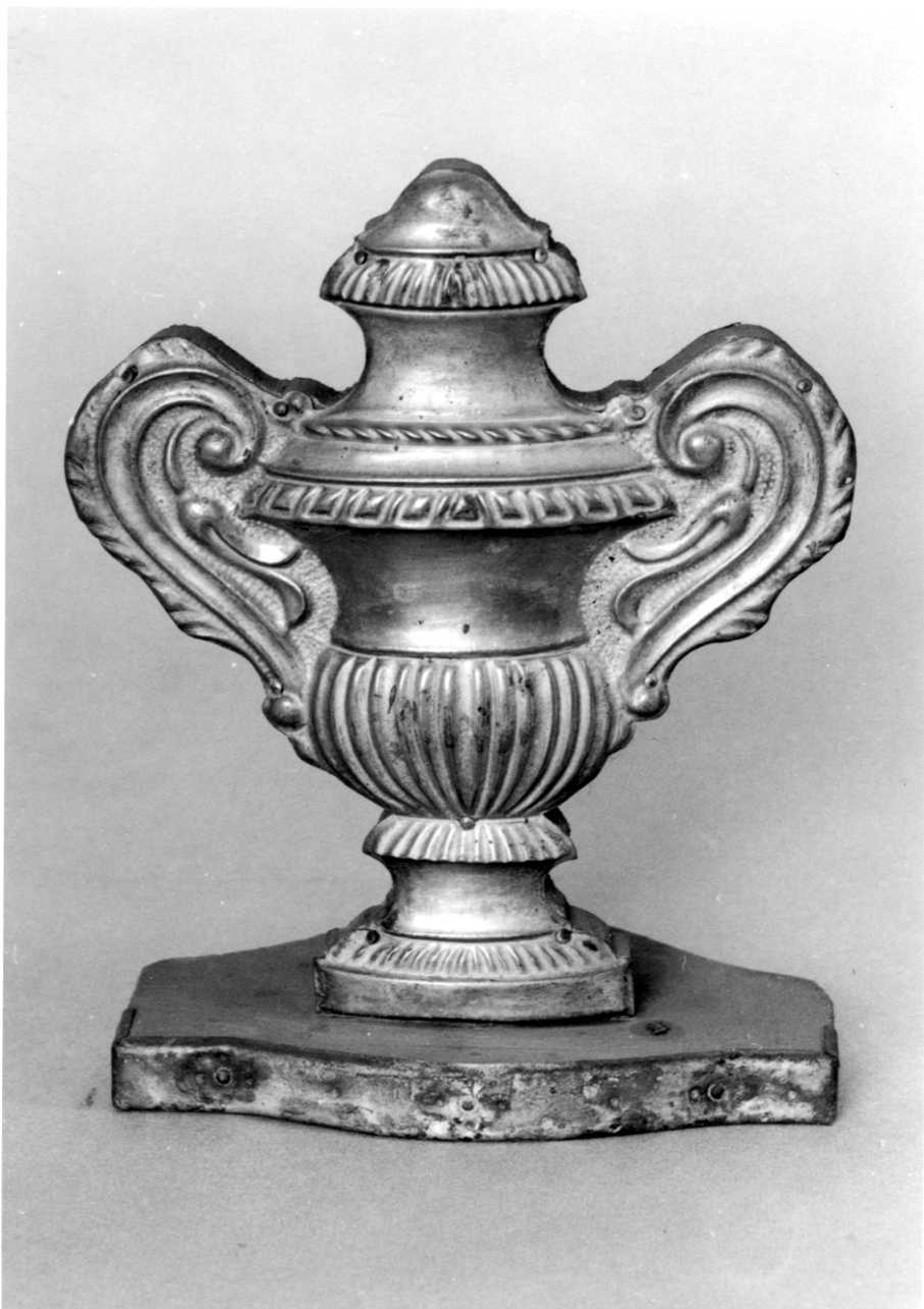 vaso, serie - bottega lombarda (fine/inizio secc. XVIII/ XIX)