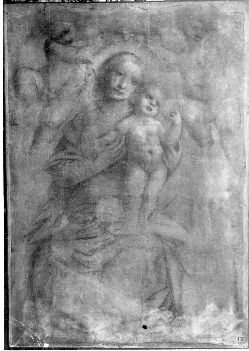 Madonna con Bambino e angeli reggicorona (disegno, opera isolata) di Lanino Bernardino (secondo quarto sec. XVI)