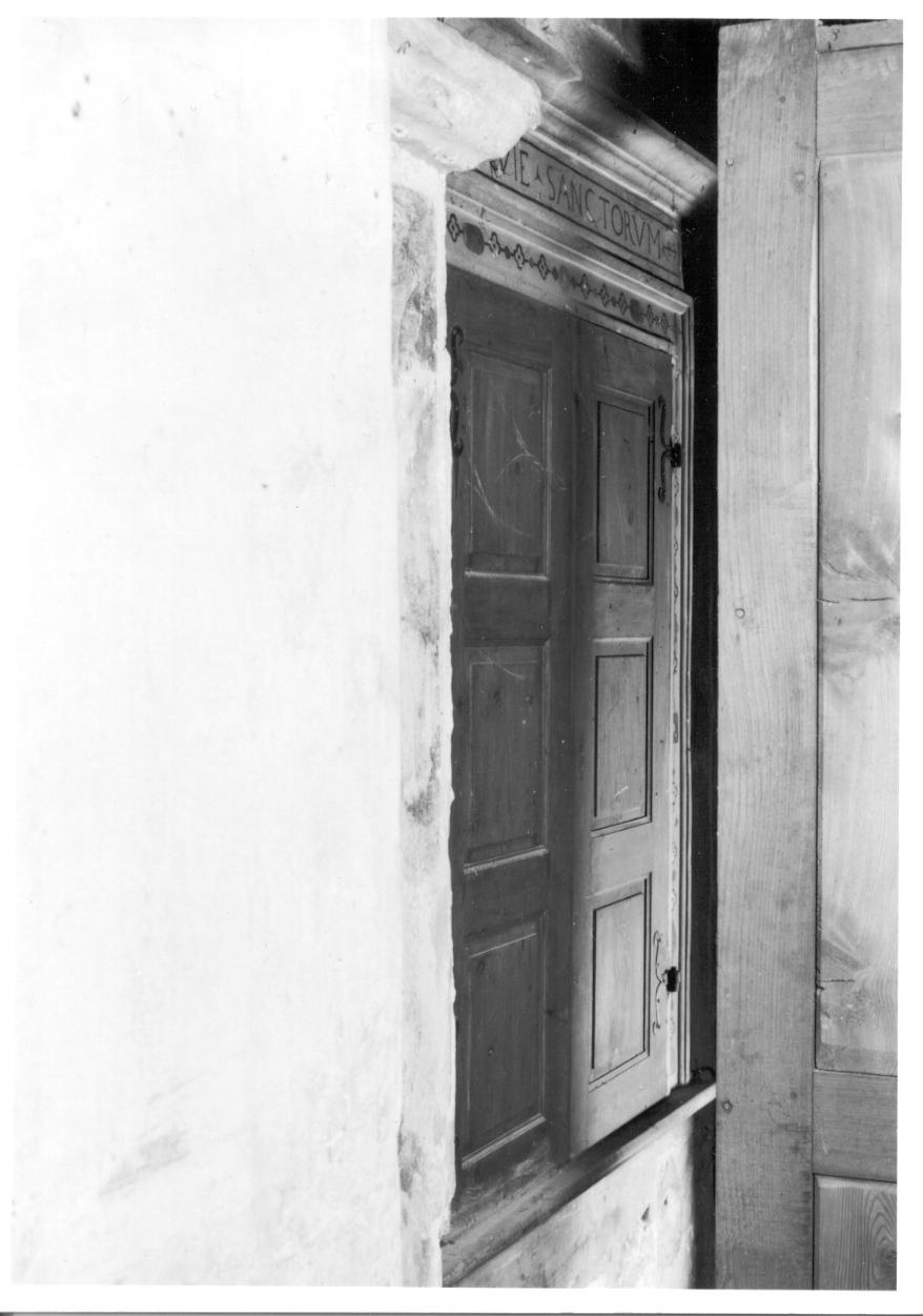 armadio per reliquiari, opera isolata - ambito ossolano (prima metà sec. XVII)