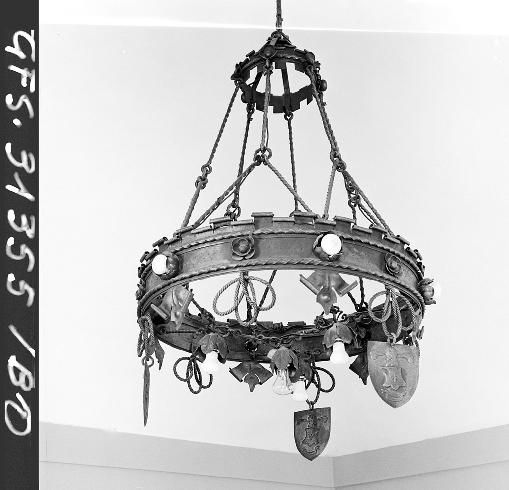 lampadario - ambito bolognese (primo quarto sec. XX)