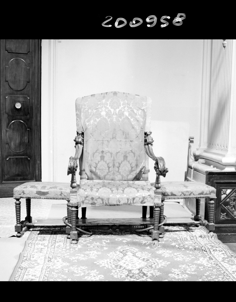 servizio di sedie, insieme - produzione emiliana (sec. XVIII)