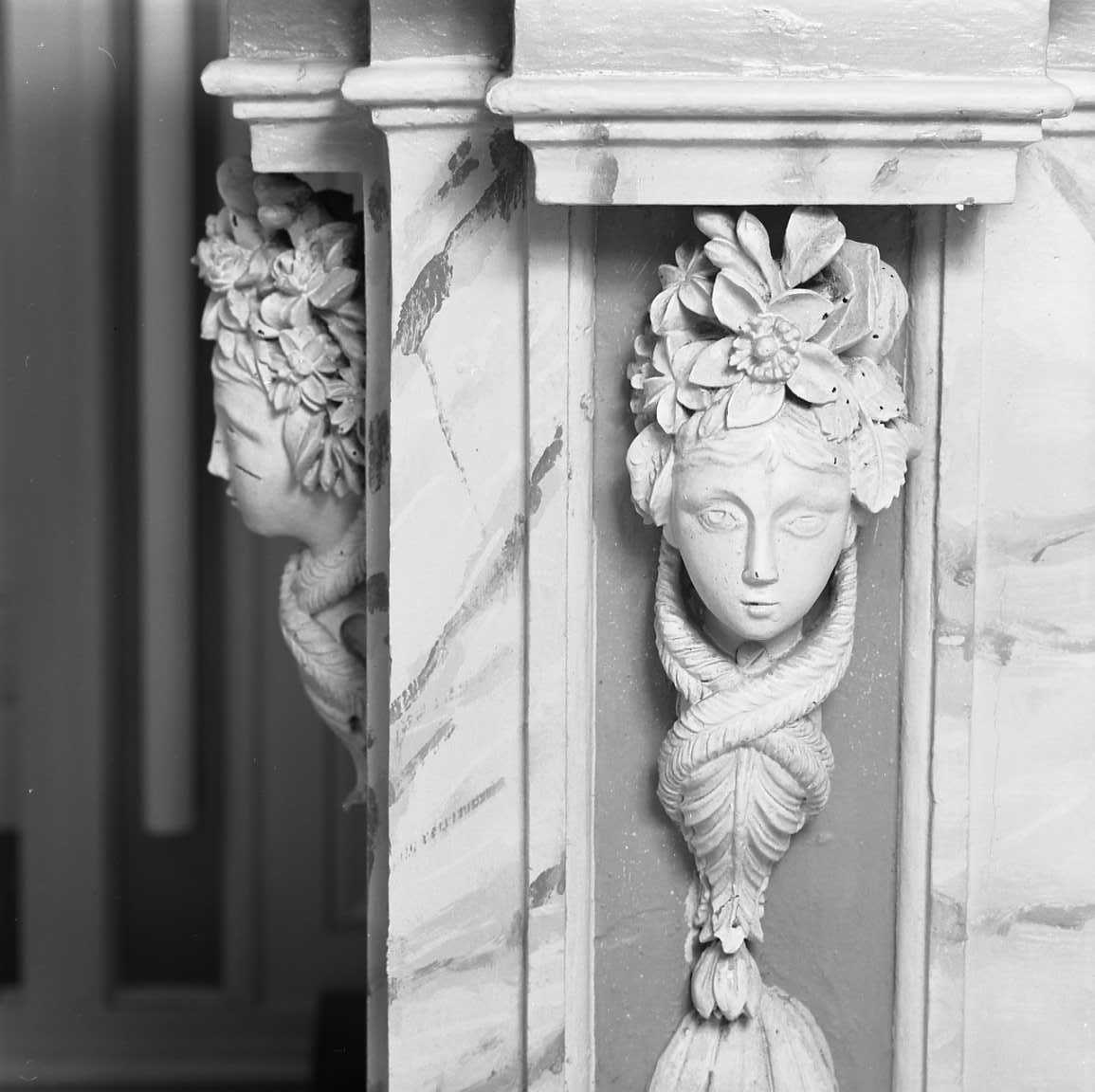 mensa d'altare - bottega emiliano-romagnola (seconda metà sec. XIX)