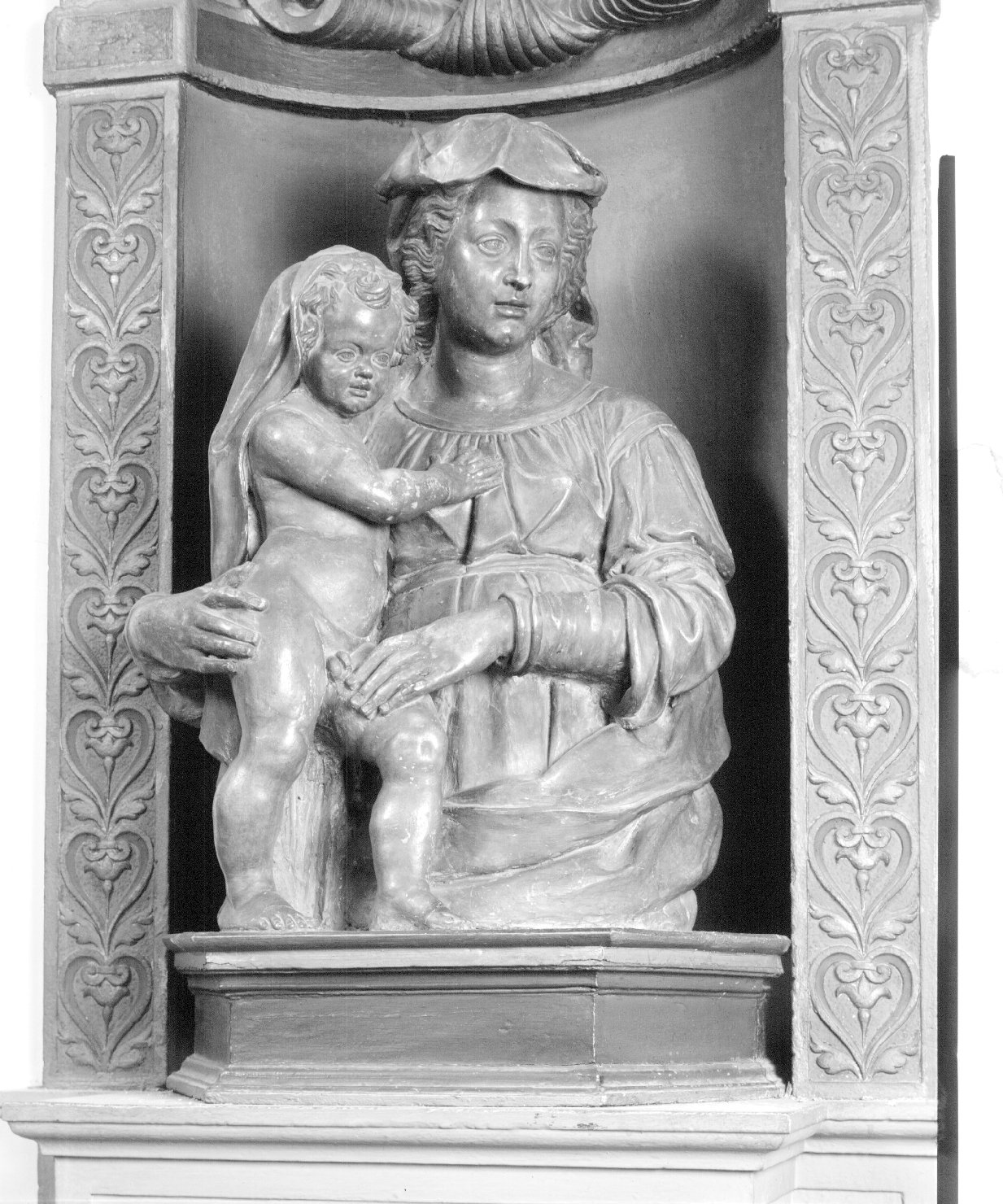 Madonna con Bambino (scultura) - ambito emiliano (prima metà sec. XVI)
