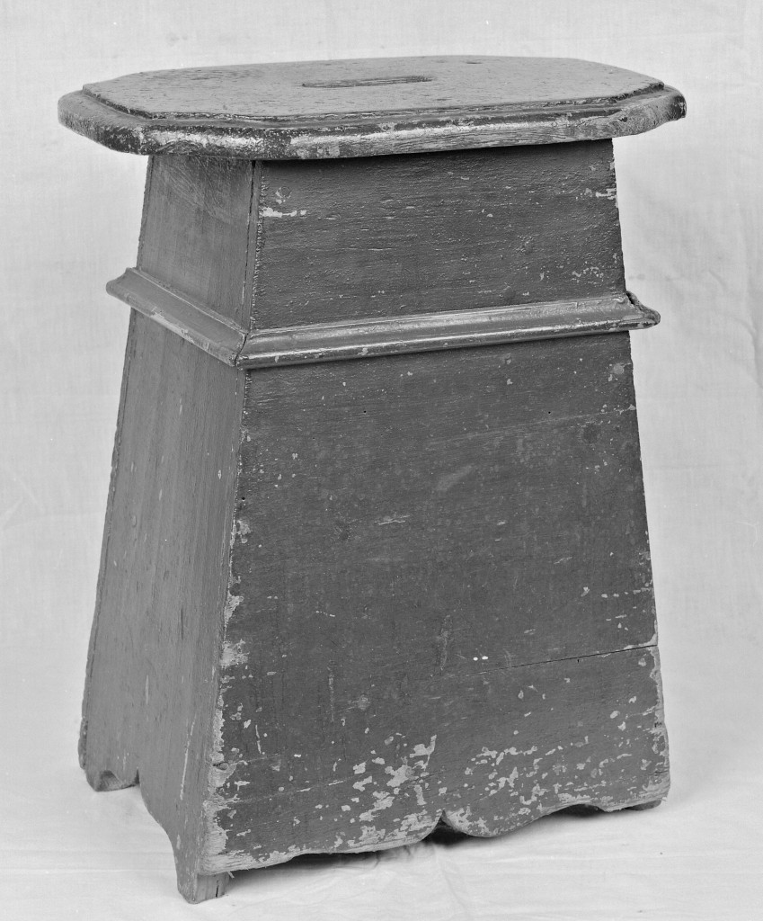 sgabello - produzione emiliana (sec. XVIII)