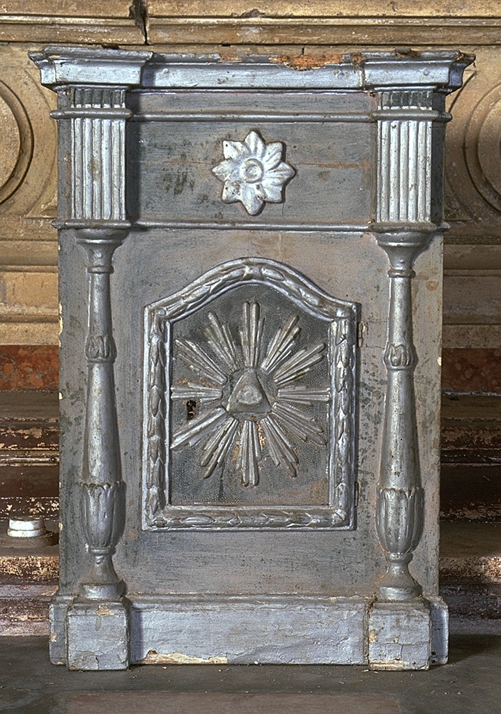 tabernacolo - a frontale architettonico - manifattura ferrarese (sec. XIX)