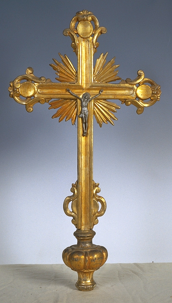 croce processionale - manifattura ferrarese (seconda metà sec. XVIII)