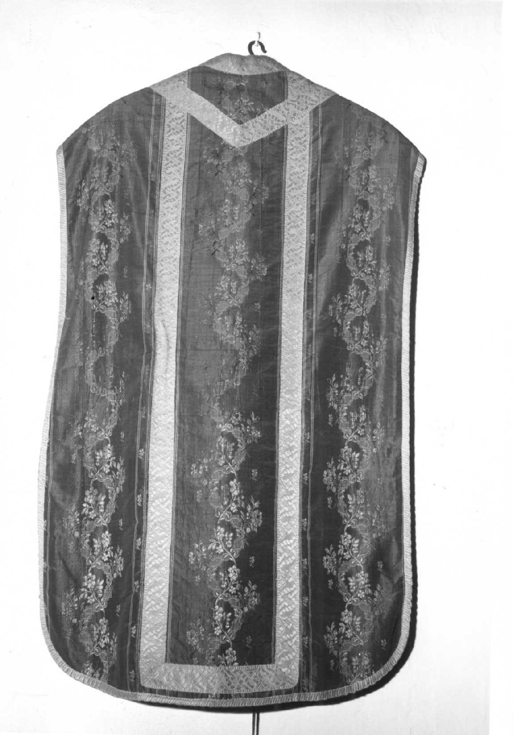 paramento liturgico, insieme - manifattura emiliano-romagnola (sec. XVIII)