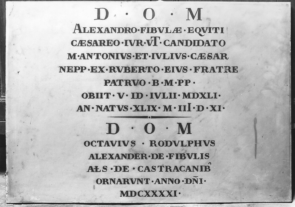 lapide commemorativa - manifattura emiliana (sec. XVII)