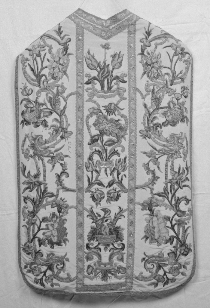 paramento liturgico, insieme - manifattura emiliana (secc. XVIII/ XIX)