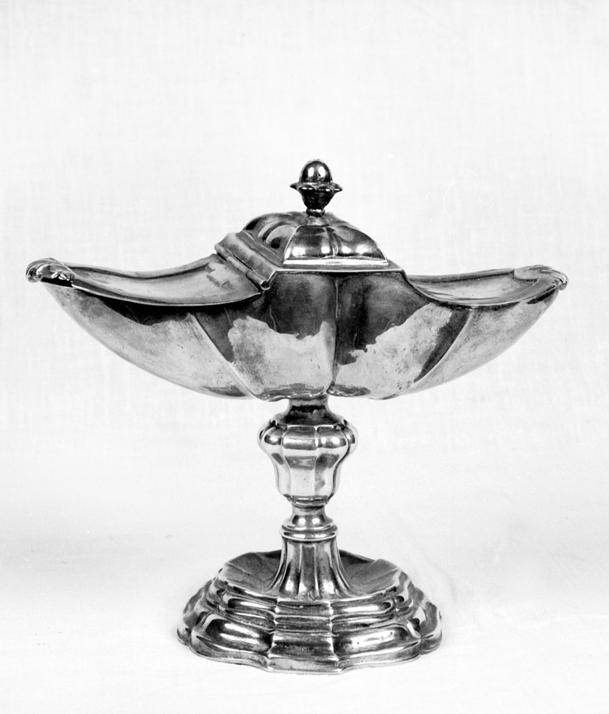 navicella portaincenso - a lucerna - ambito bolognese (seconda metà sec. XVIII)