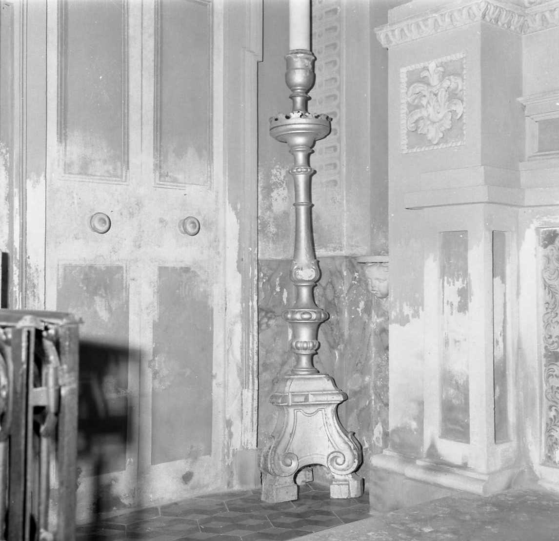 candelabro per il cero pasquale - bottega emiliana (sec. XVIII)