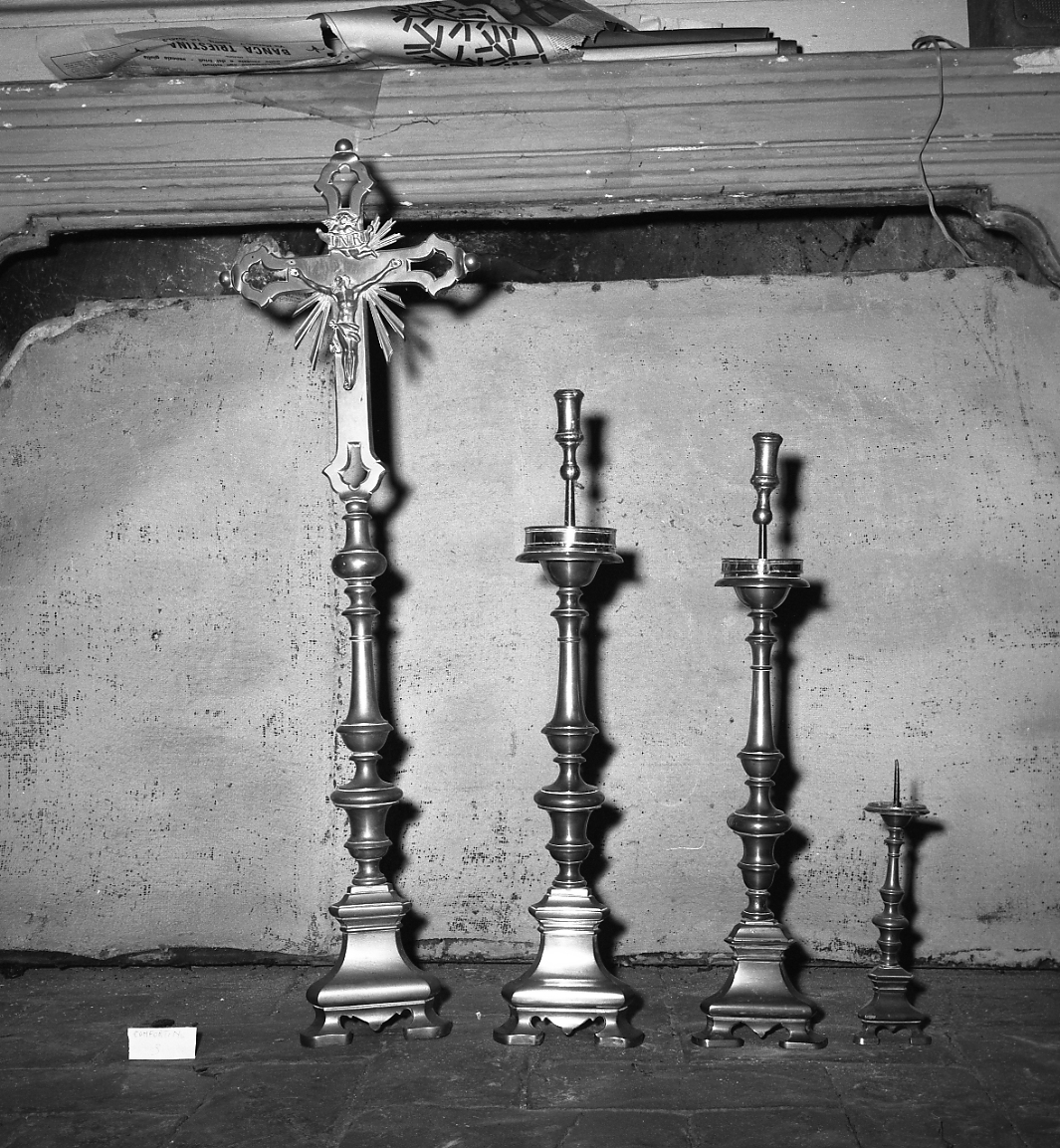 candeliere, insieme - manifattura emiliana (sec. XIX)