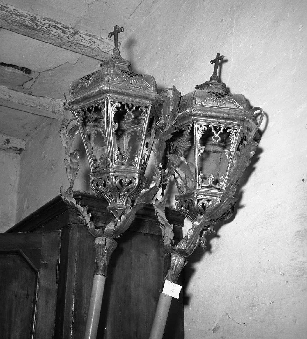 lanterna processionale, coppia - manifattura emiliana (sec. XVIII)