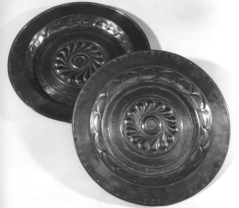 piatto per elemosine, coppia - manifattura bolognese (prima metà sec. XIX)