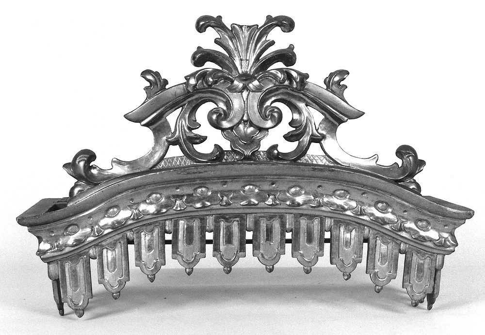 cornice per conopeo di tabernacolo - manifattura emiliana (seconda metà sec. XIX)