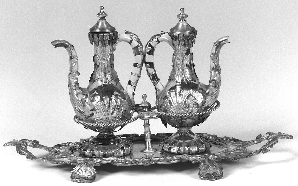 servizio di ampolline - manifattura emiliana (seconda metà sec. XVIII)