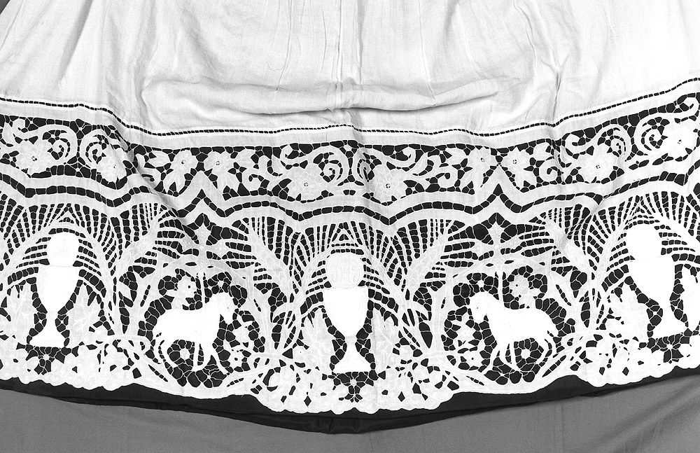 camice - manifattura emiliana (primo quarto sec. XX)