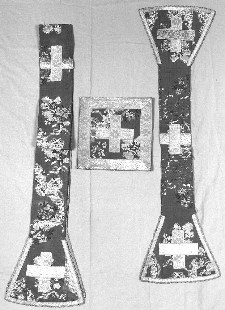 paramento liturgico, insieme - manifattura italiana (?) (terzo quarto sec. XVIII)