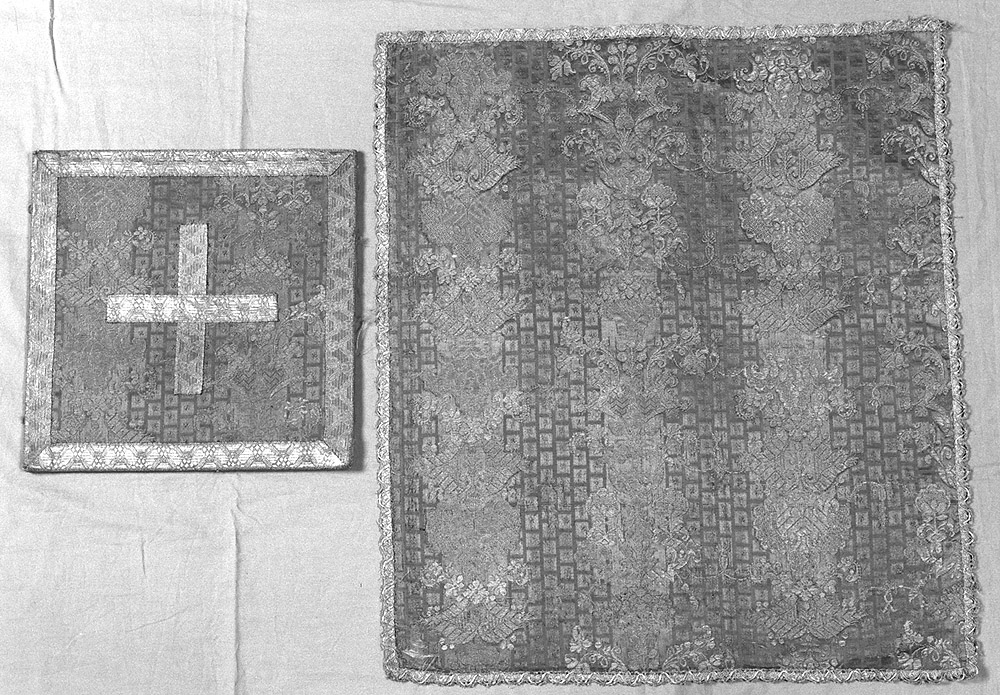 paramento liturgico, insieme - manifattura italiana (?) (seconda metà sec. XVIII)