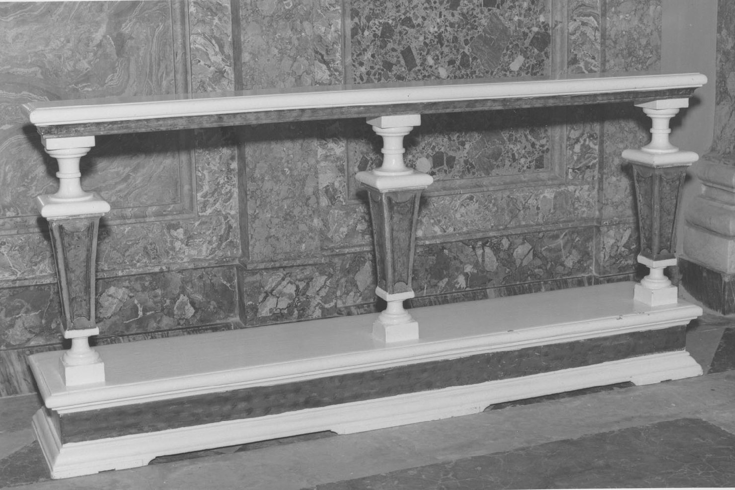 inginocchiatoio, serie - manifattura bolognese (sec. XVIII)