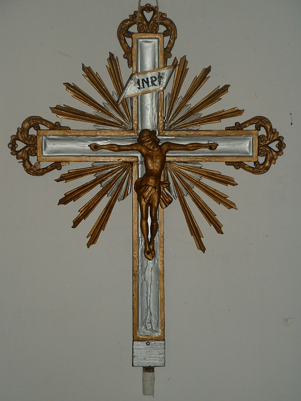 croce da parete - manifattura emiliana (prima metà sec. XVIII)