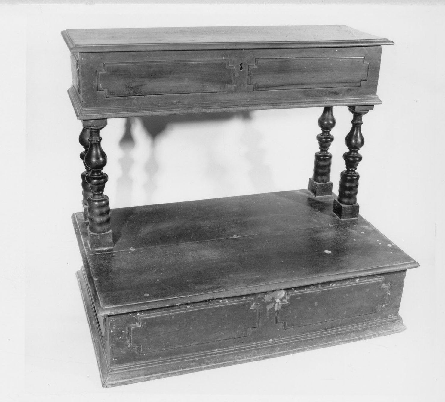 inginocchiatoio - manifattura emiliana (sec. XVIII)