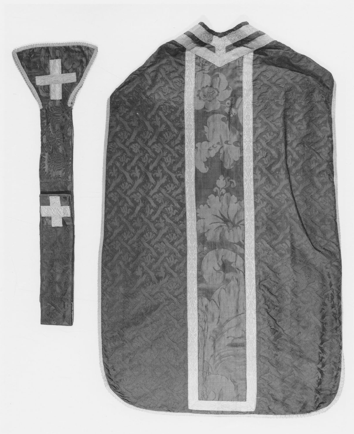 paramento liturgico - manifattura emiliana (sec. XVII)