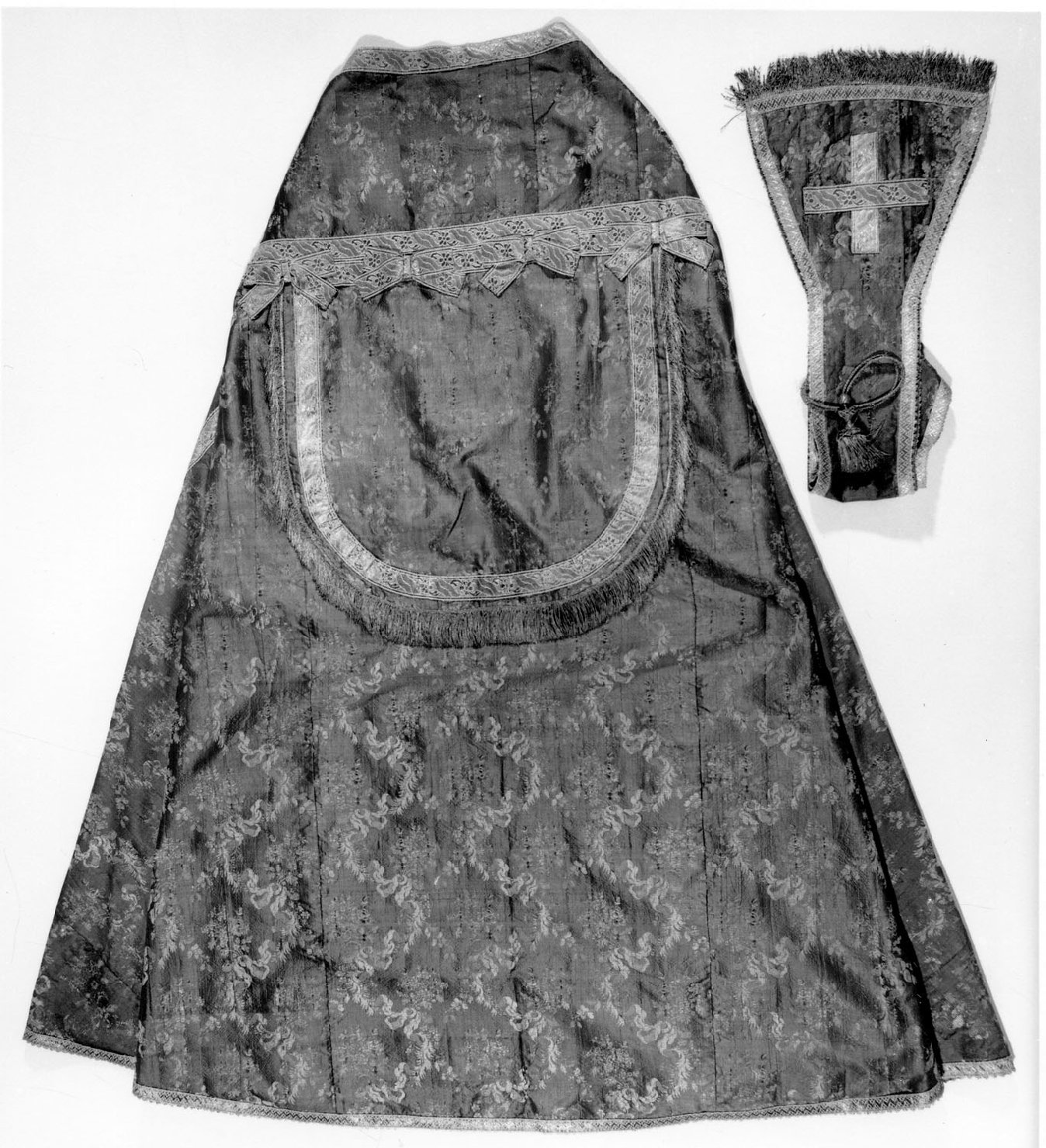 paramento liturgico - manifattura emiliana (sec. XVIII)