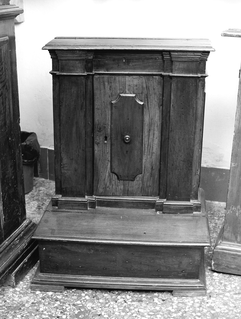 inginocchiatoio - manifattura emiliana (seconda metà sec. XVII)