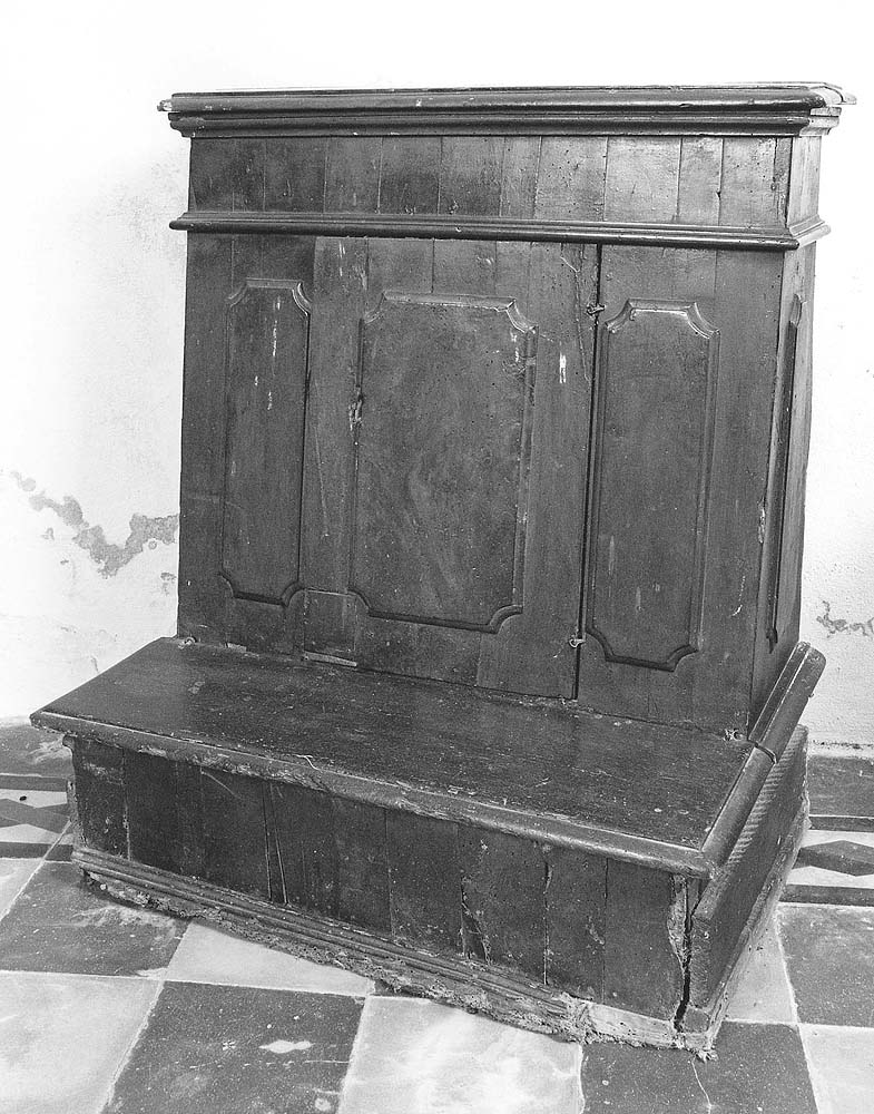 inginocchiatoio - bottega emiliana (prima metà sec. XVIII)