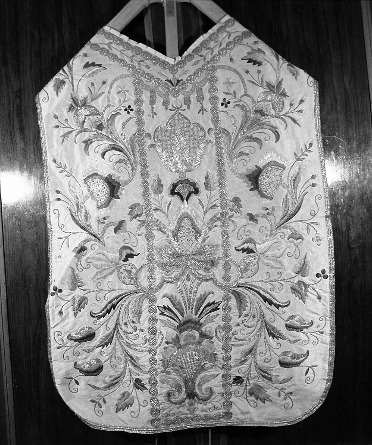 paramento liturgico, insieme - produzione emiliano-romagnola (sec. XIX)