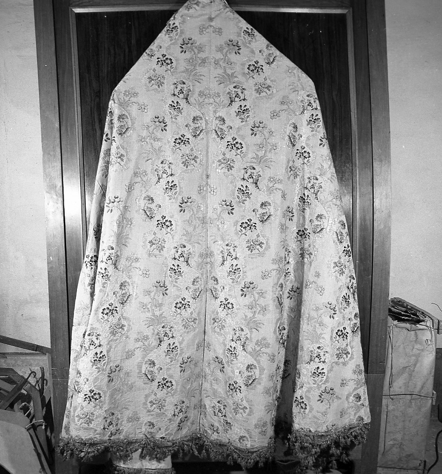 mantello - produzione emiliano-romagnola (sec. XVIII)