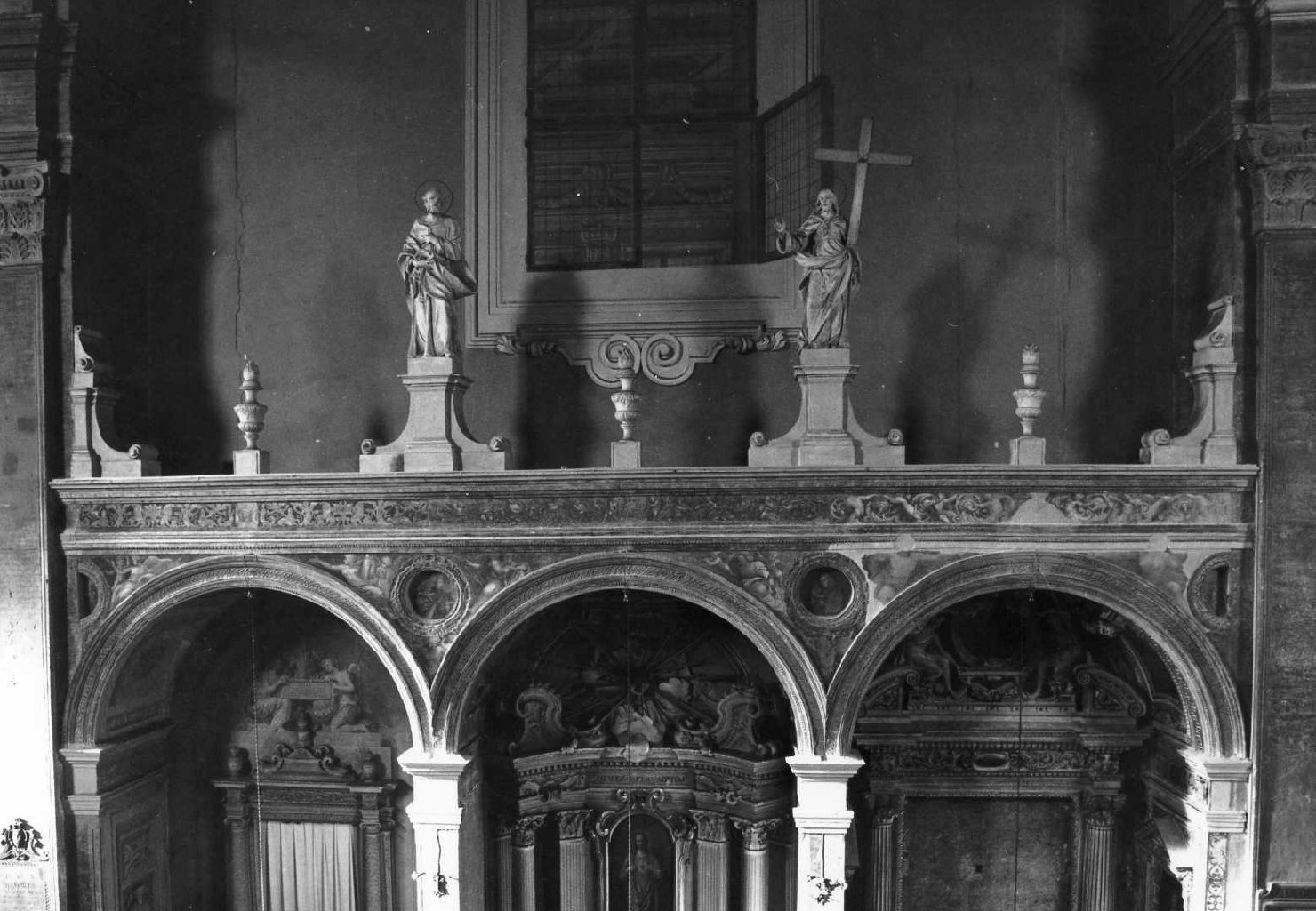 Madonna, Cristo, Apostoli (scultura, insieme) di Becchetti Pietro (sec. XVIII)