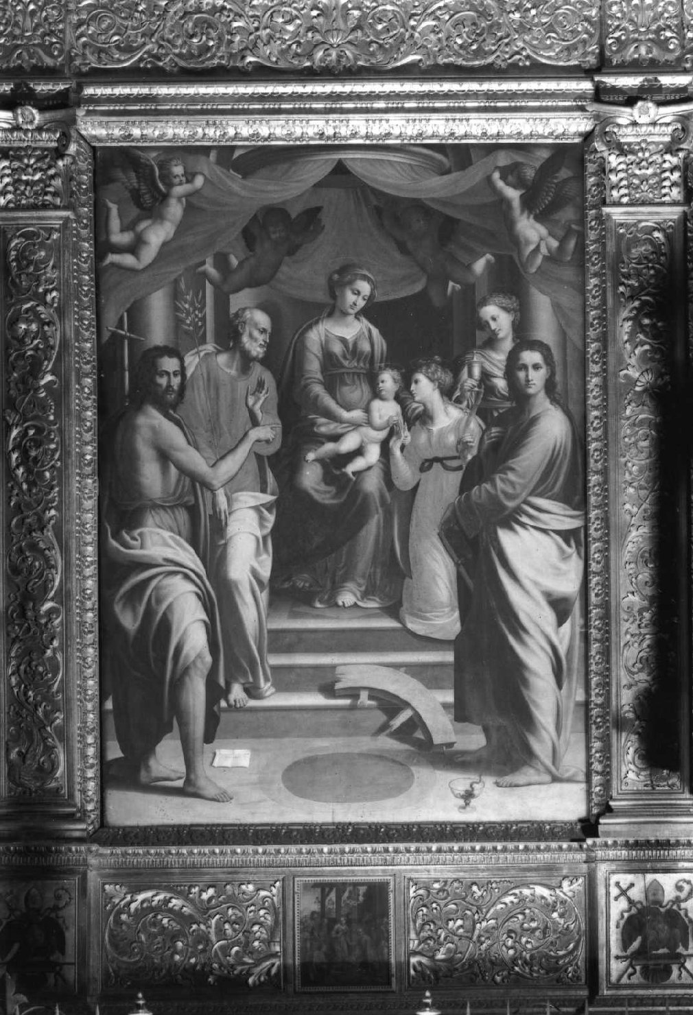 Sposalizio mistico di Santa Caterina con San Giuseppe, San Giovanni Battista, Santa Maria Maddalena, San Giovanni Evangelista (pala d'altare) di Francucci Innocenzo detto Innocenzo da Imola (sec. XVI)