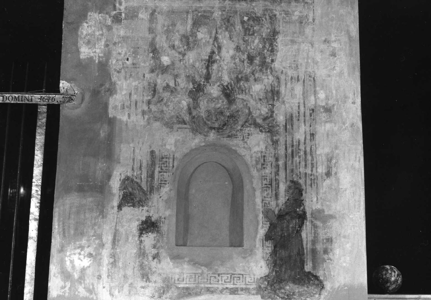 Madonna in gloria e due Santi inginocchiati (dipinto) - ambito bolognese (prima metà sec. XVI)