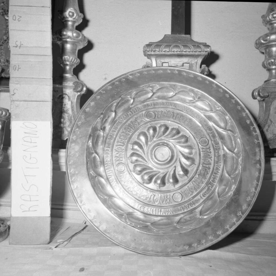 piatto - manifattura emiliana (sec. XVIII)