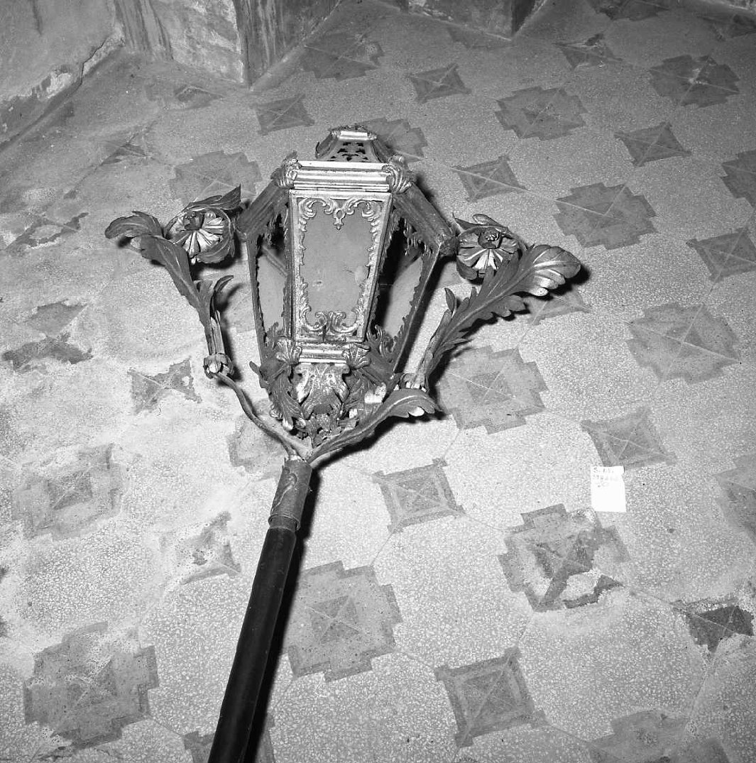 lanterna processionale - manifattura emiliana (sec. XVIII)