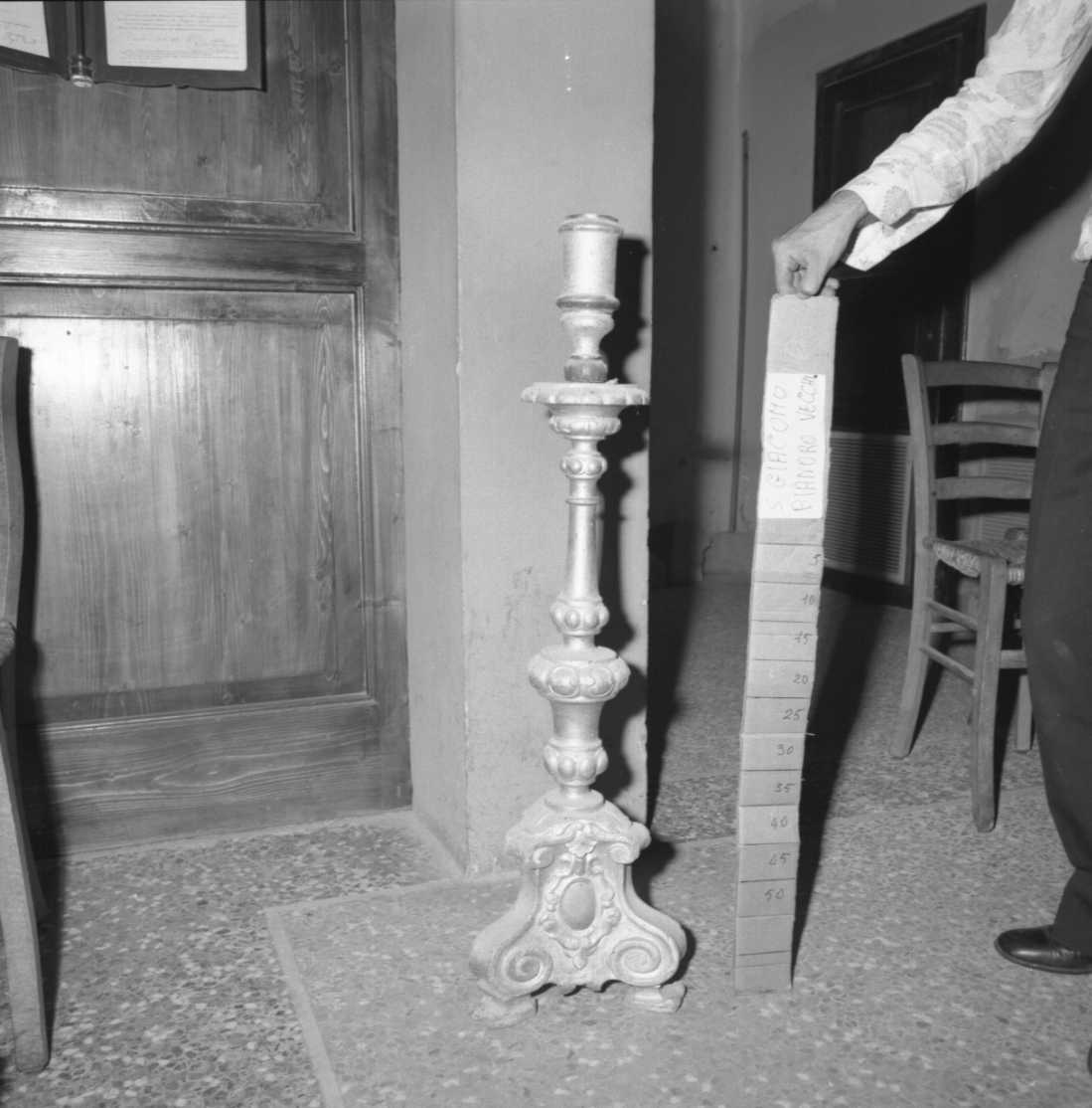 candelabro - manifattura emiliana (sec. XVIII)