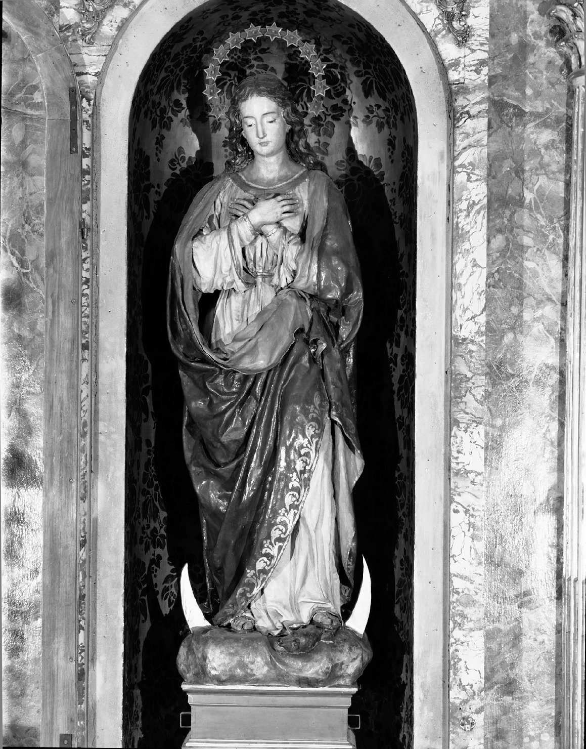 Madonna immacolata (statua) di Piccioli Prudenzio (sec. XIX)